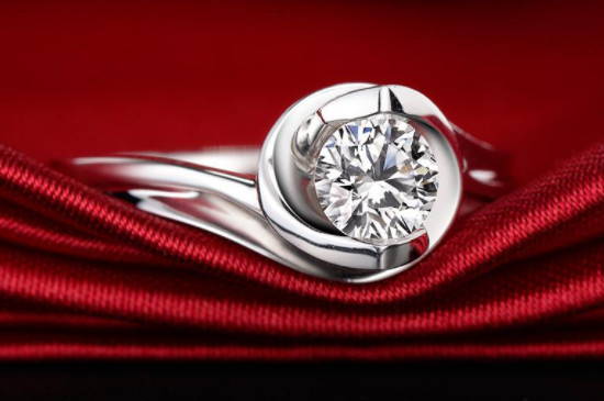 黄金铂金k金的区别