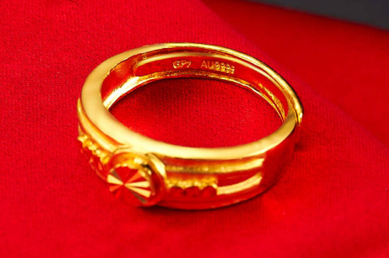 硬金和黄金一样吗