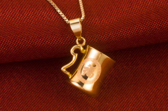 未镶嵌素金是黄金吗