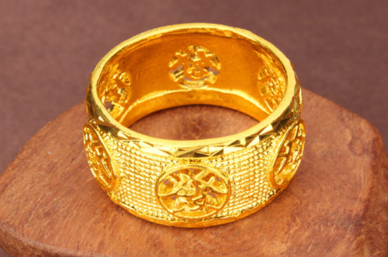 黄金用火烧后会有什么变化呢