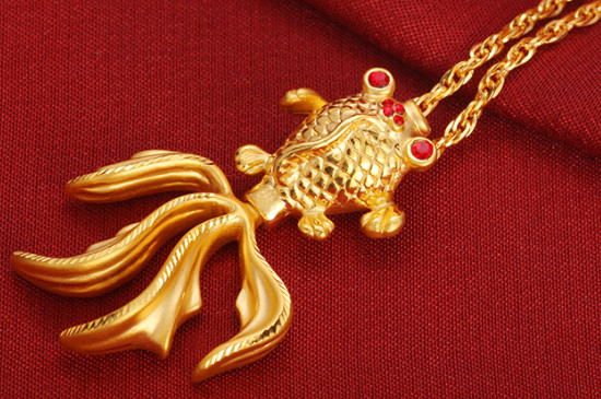 黄金刮了为什么是银色