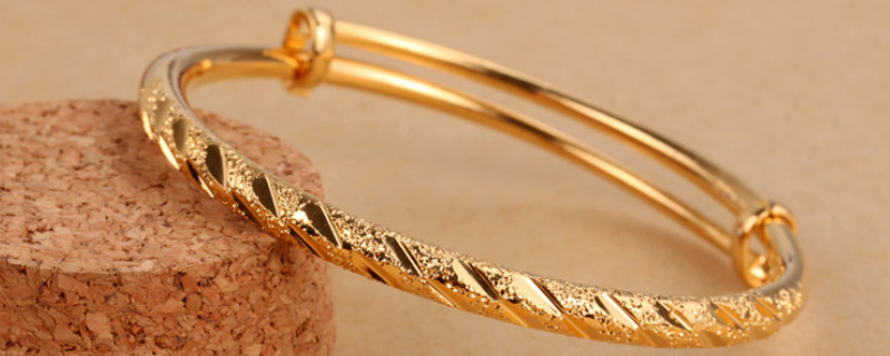 黄金变白自己会恢复吗