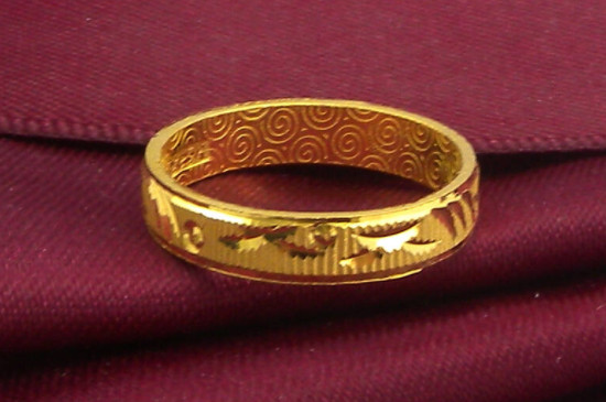 十八k金和999黄金有什么区别