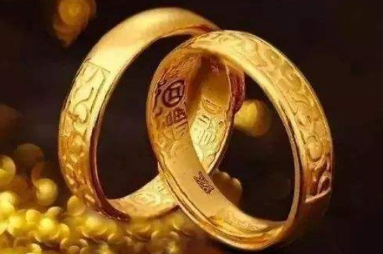 黄金变白是什么原因造成的