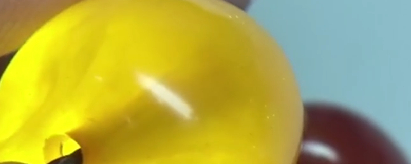 琥珀和蜜蜡的区别