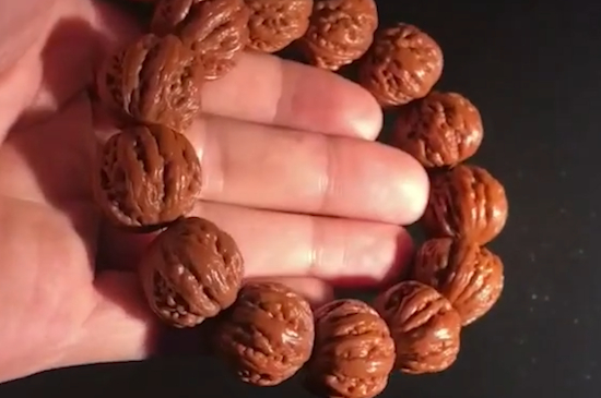 文玩核桃盘几天放几天