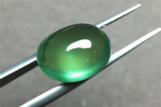 葡萄石的功效与作用佩戴禁忌