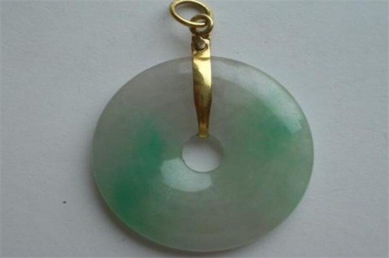 带黄金平安扣好吗