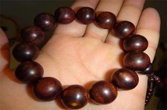 缅甸花梨木鉴别