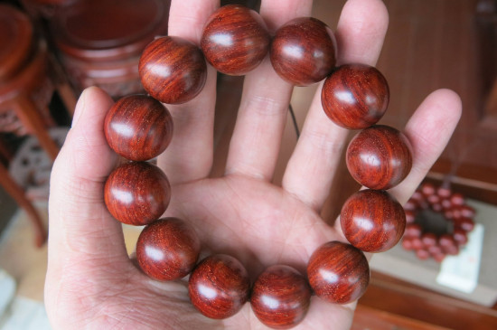 紫檀怎么盘玩和包浆