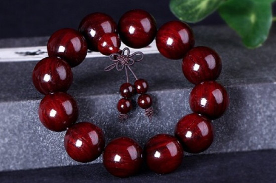 小叶紫檀有香味吗