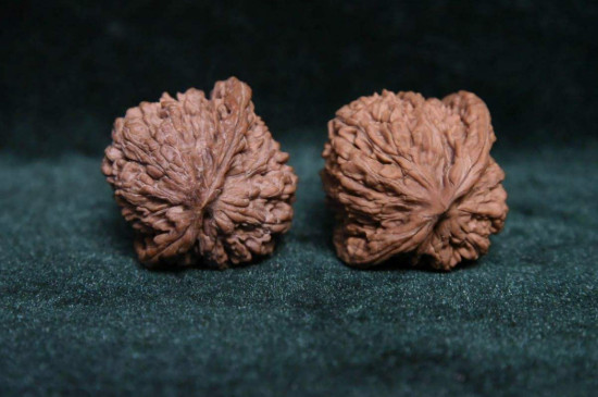 文玩核桃盘多久放一放