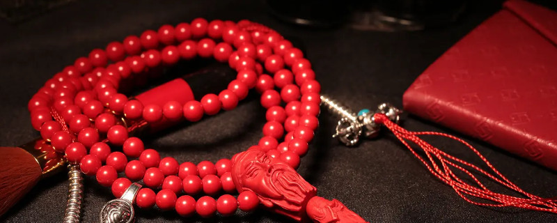 朱砂和银手镯可以一起戴吗