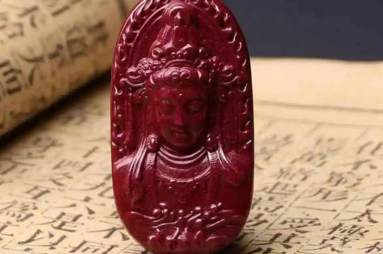 朱砂和银手镯可以一起戴吗