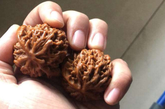 文玩核桃怎样快速包浆