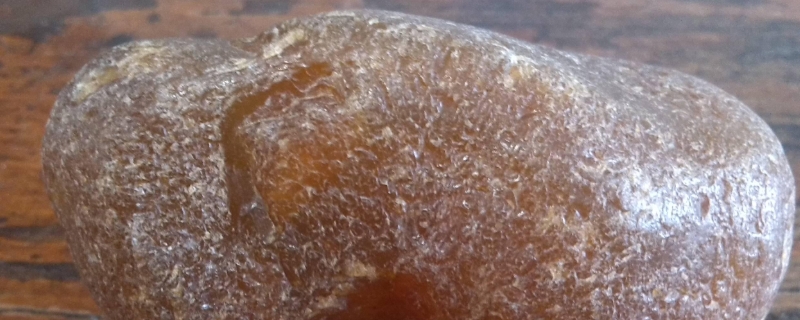 真正的蜜蜡用手搓是什么味道