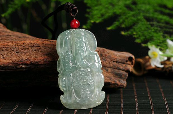 脖子戴玉对身体有什么好处