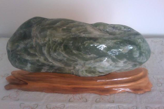 夜光玉是天然的吗