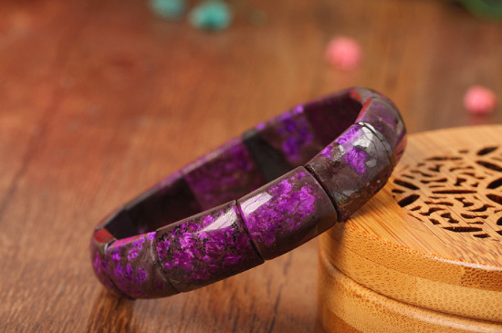 舒俱来丝绒是什么意思