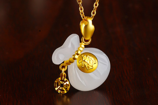 金镶玉吊坠怎么鉴定