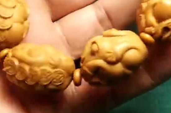 貔貅适合戴在哪只手上?