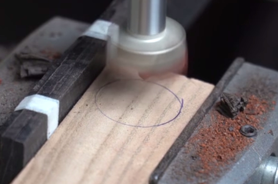 如何鉴别红椿木