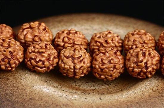 金刚菩提子反碱怎么办