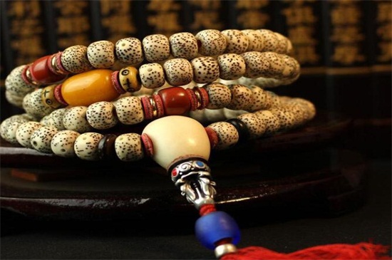 星月菩提为什么盘不红