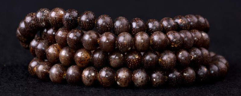 玉化星月是怎么形成的