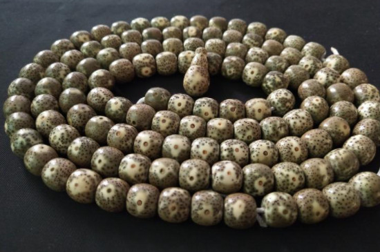 星月菩提帝王绿后期什么样子