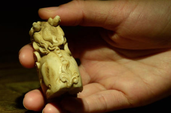 鹿角文玩怎么盘红