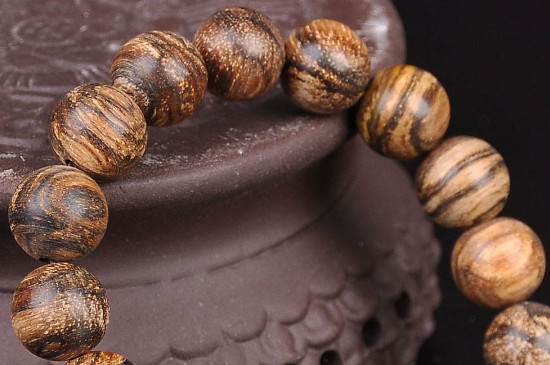 奇楠木功效与作用