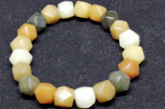 文玩手串开裂怎么办