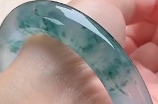 文玩核桃没阴干能刷吗