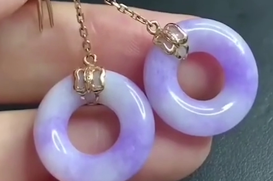 文玩核桃红宝石和密纹的区别