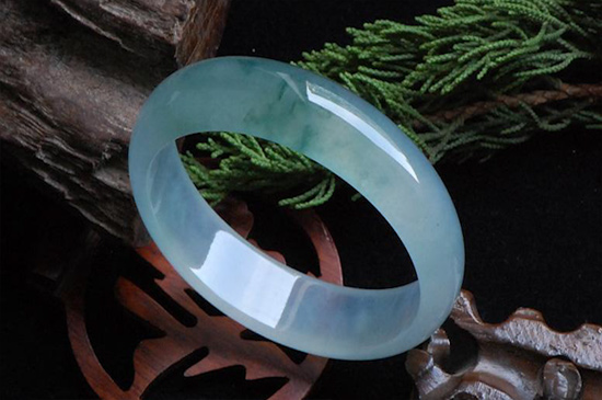 戴黄金睡觉有害吗