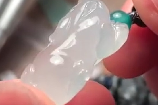 怎么系玉石吊坠